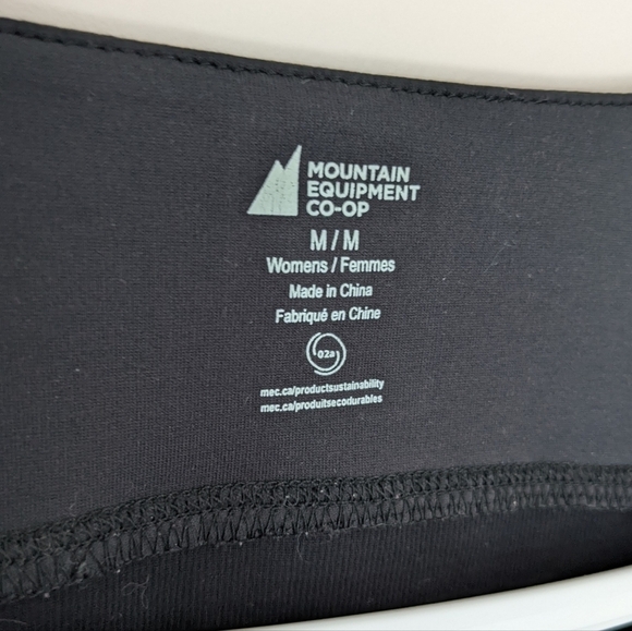 MEC workout longsleeve Medium C5 - Picture 3 of 10